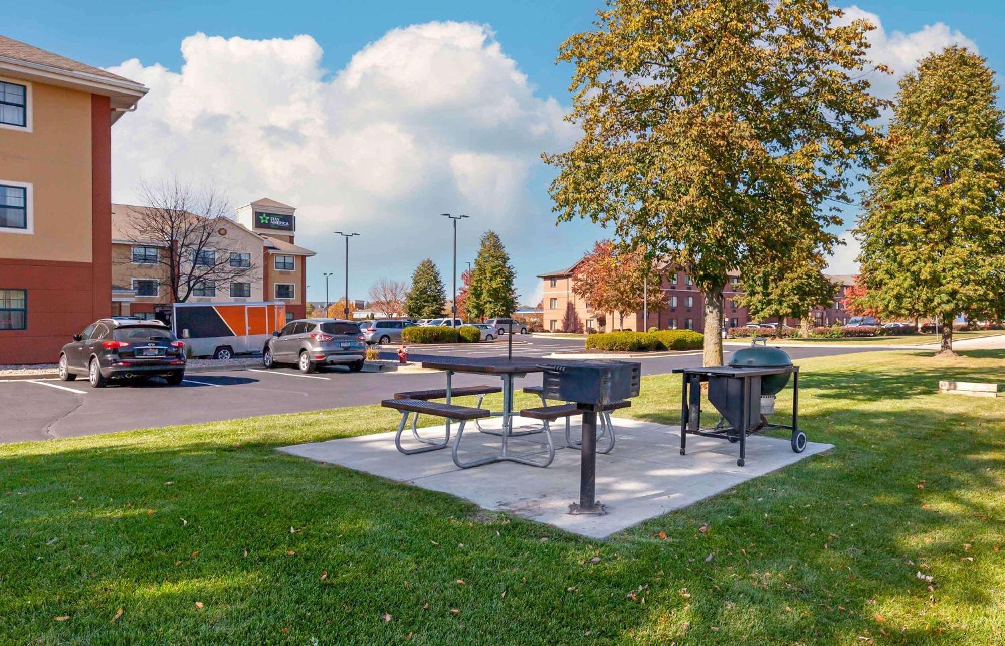 Extended America - Madison - Junction Court Middleton